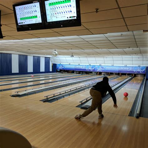 meadow lanes bowling alley